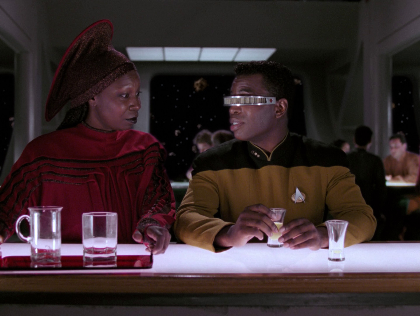 Guinan_and_Geordi_La_Forge_